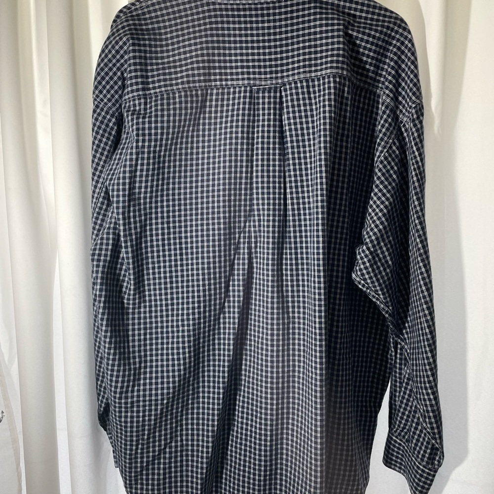 Mens button down - Picture 2 of 5